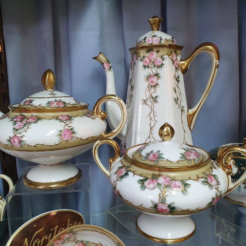 Hand Painted Noritake Tea Set - Image 8